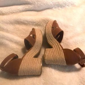 Mi,iM platform sandals